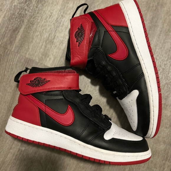 2019 Air Jordan 1 High Flyease - Size 6.5Y - Womens 8 - Picture 2 of 3